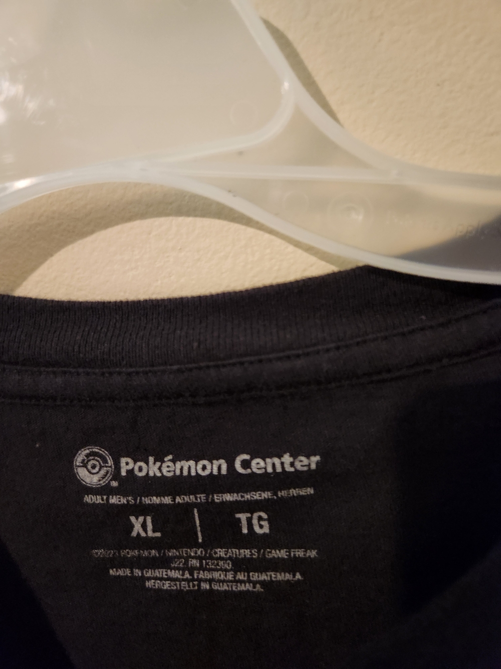 Pokémon Center Black T Shirt Pikachu & Corphis Summer Days Logo Men's XL - Picture 4 of 8